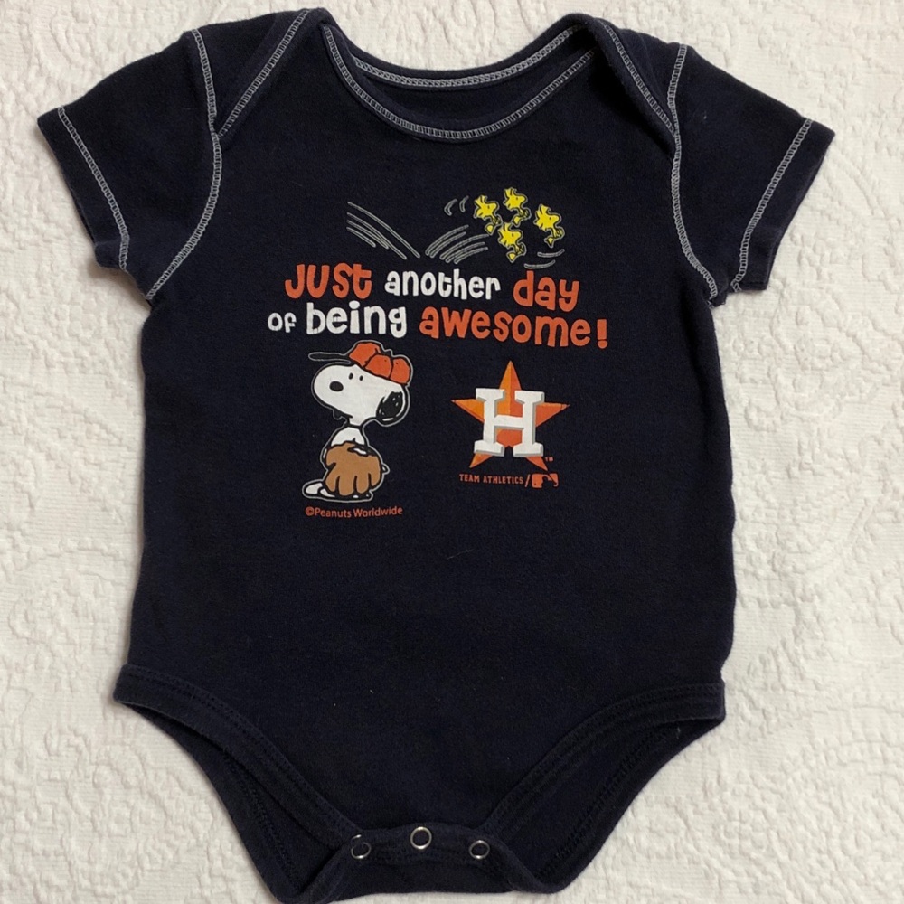 MLB Peanuts Snoopy Navy Blue Onesie Bodysuit Size 6/9M Houston Astros